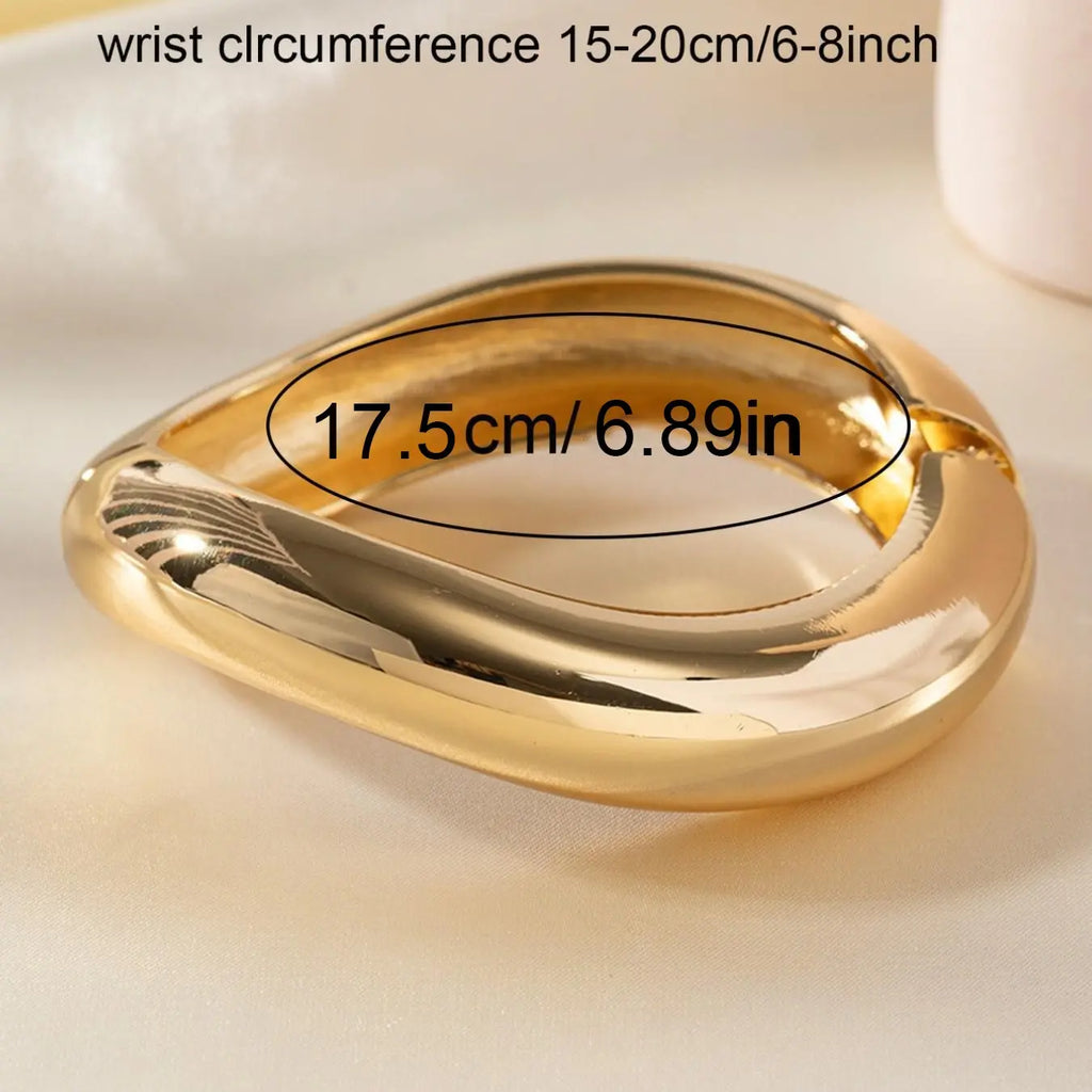 Chunky Polished Gold-Tone Wide Bangle Set